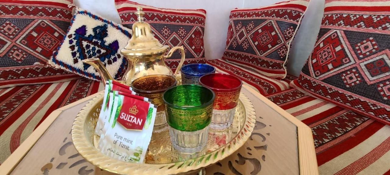 Traditional Place With A Special Moroccan Touch I Fibre Internet Up To 100 Mbps I Palms Appartement