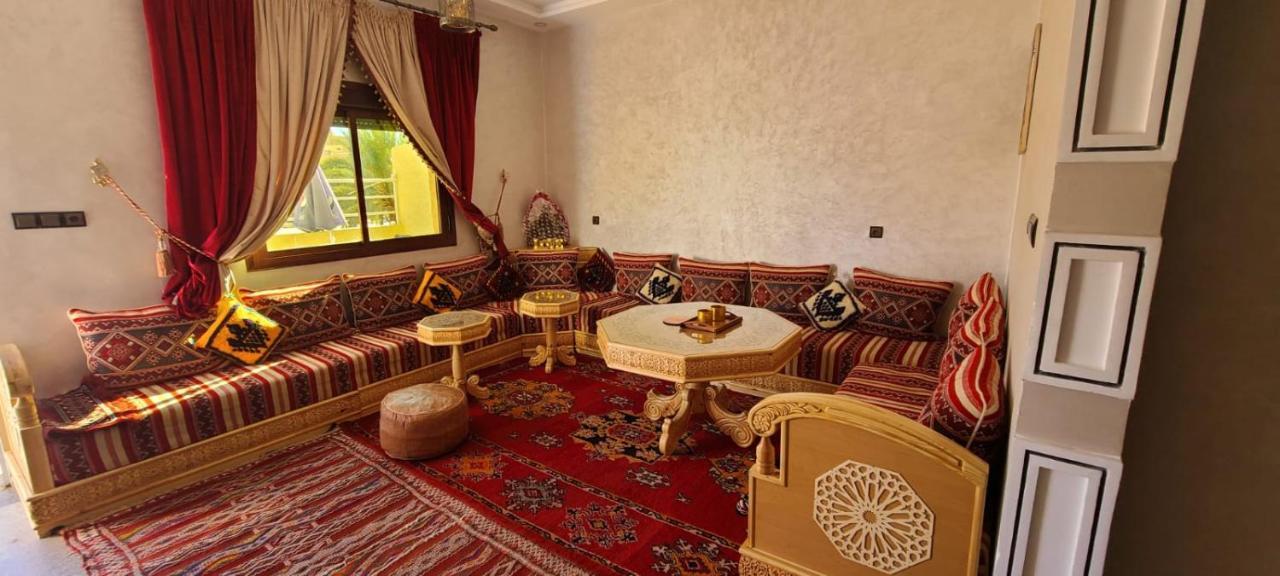 Traditional Place With A Special Moroccan Touch I Fibre Internet Up To 100 Mbps I Palms Errachidia