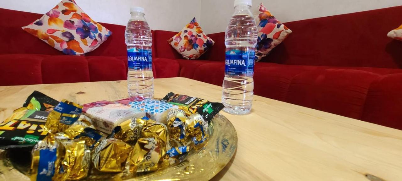 Traditional Place With A Special Moroccan Touch I Fibre Internet Up To 100 Mbps I Palms Appartement